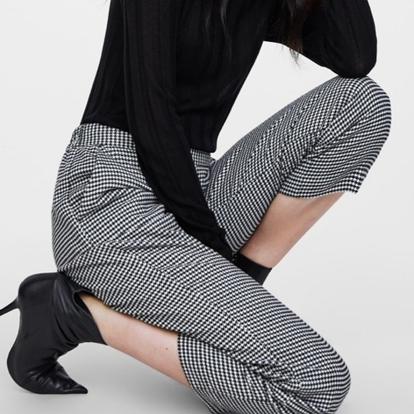 Zara Basics Soft Feel Houndstooth Trousers - Picture 2 of 10
